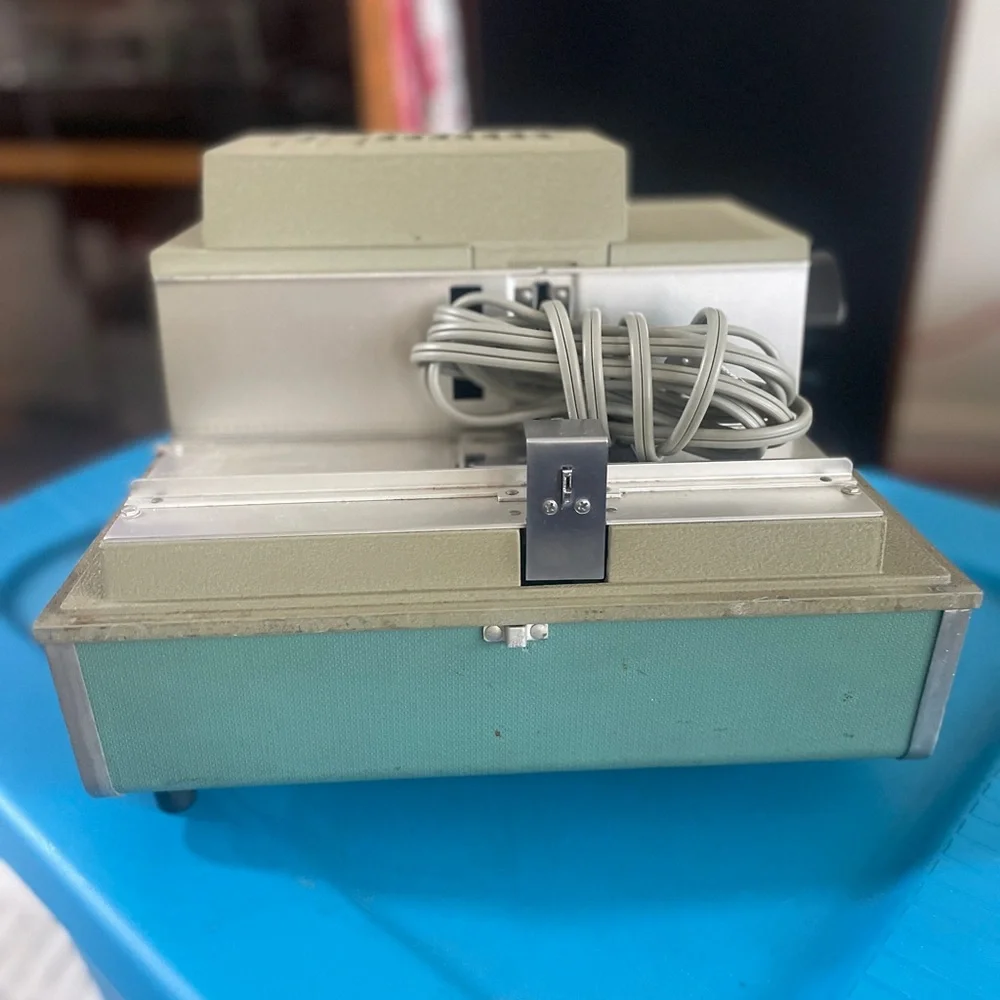 Targus vintage argus